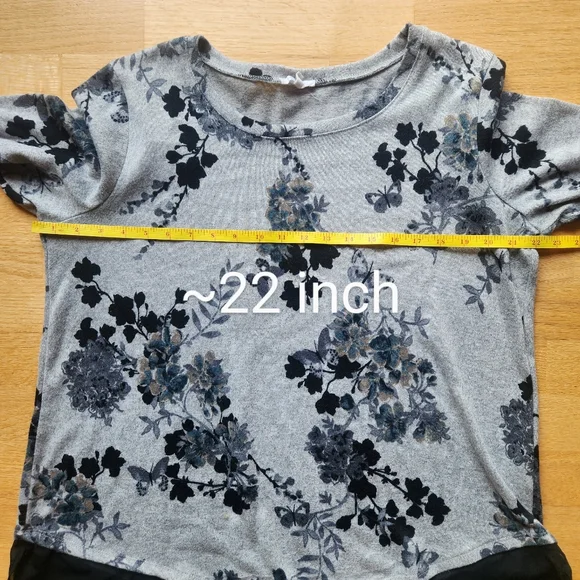 Maurices Long Sleeve - Picture 8 of 8